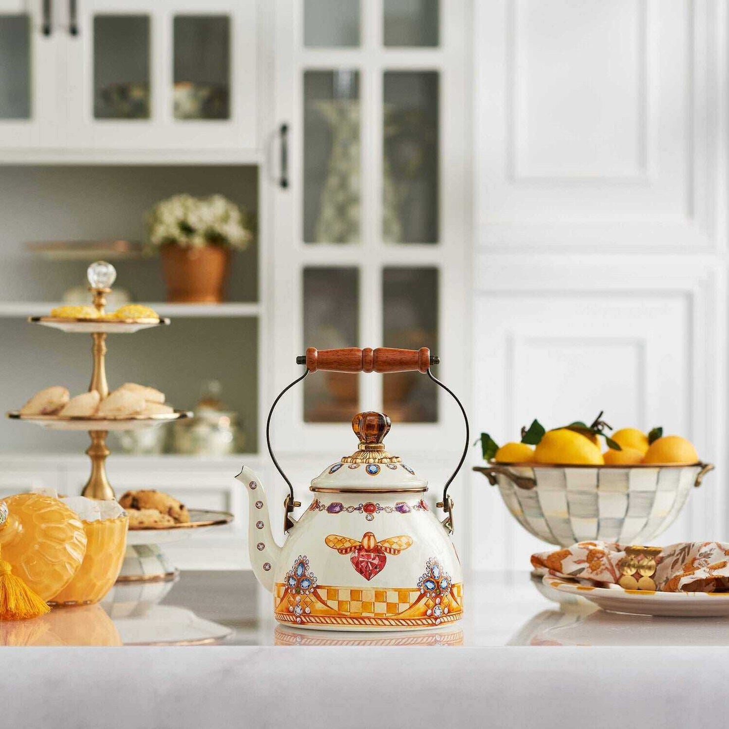 Queen Bee 2 Quart Tea Kettle - 2024 Limited Edition